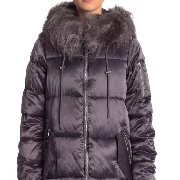 Jessica Simpson Women's Winter Hooded Puffer Coat - Picture 3 of 5